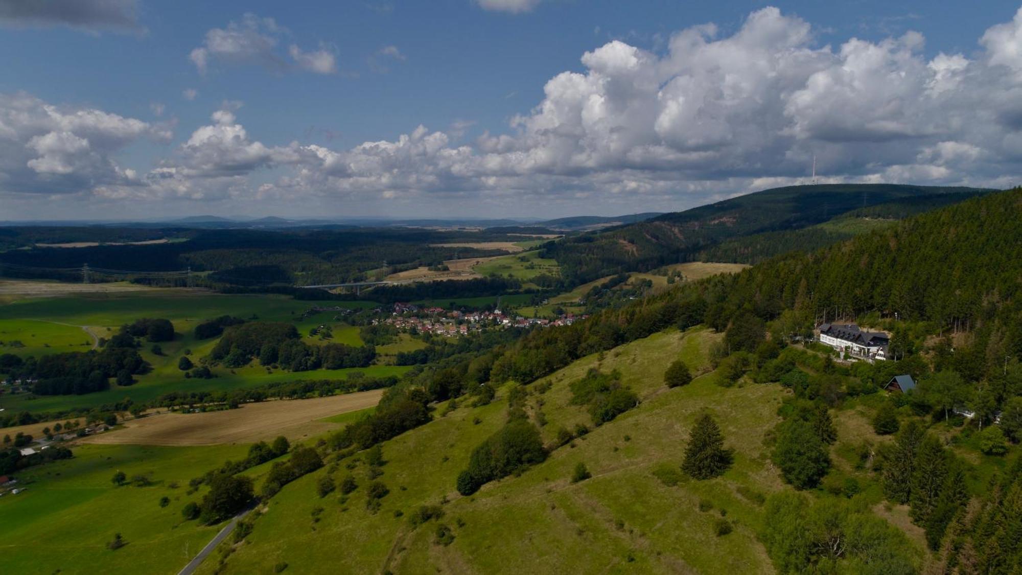 Die Triniushuette "Thueringens Schoenste Aussicht" Rauenstein Exteriör bild