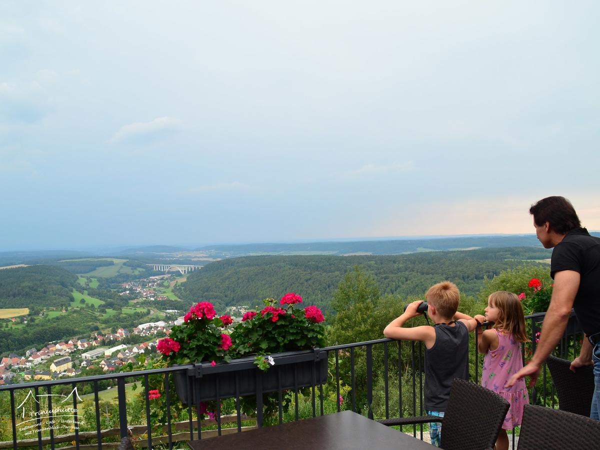 Die Triniushuette "Thueringens Schoenste Aussicht" Rauenstein Exteriör bild