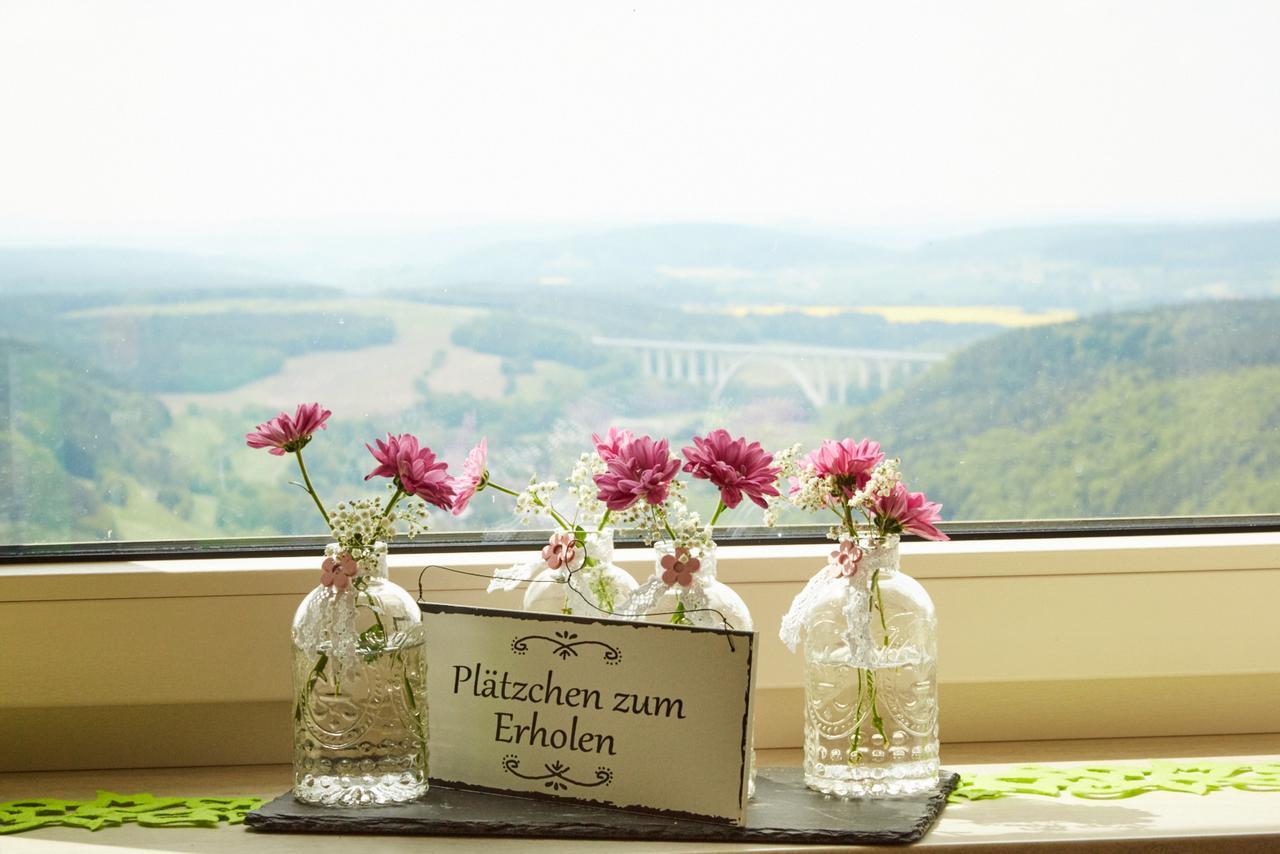 Die Triniushuette "Thueringens Schoenste Aussicht" Rauenstein Exteriör bild